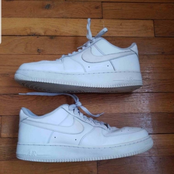 Nike Air Force 1 '07 Low White Size 12 Men's Nike Air Force 1 '07 Low White Size 12 Men's